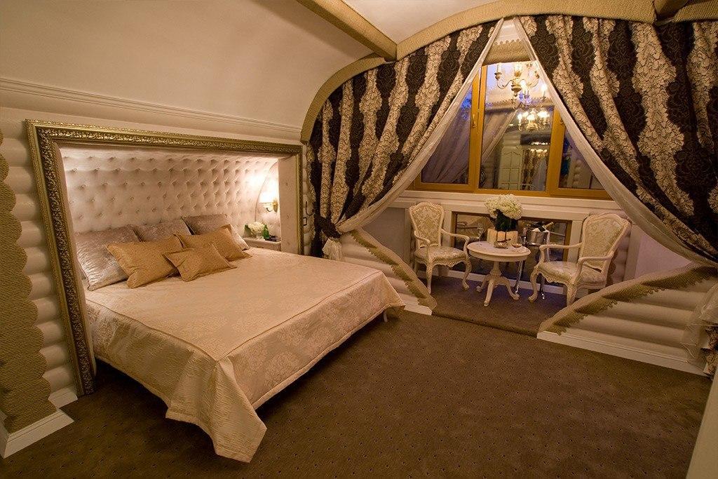 Загородный Отельно-Ресторанный Комплекс "Четыре Сезона" Pylypovychi Extérieur photo